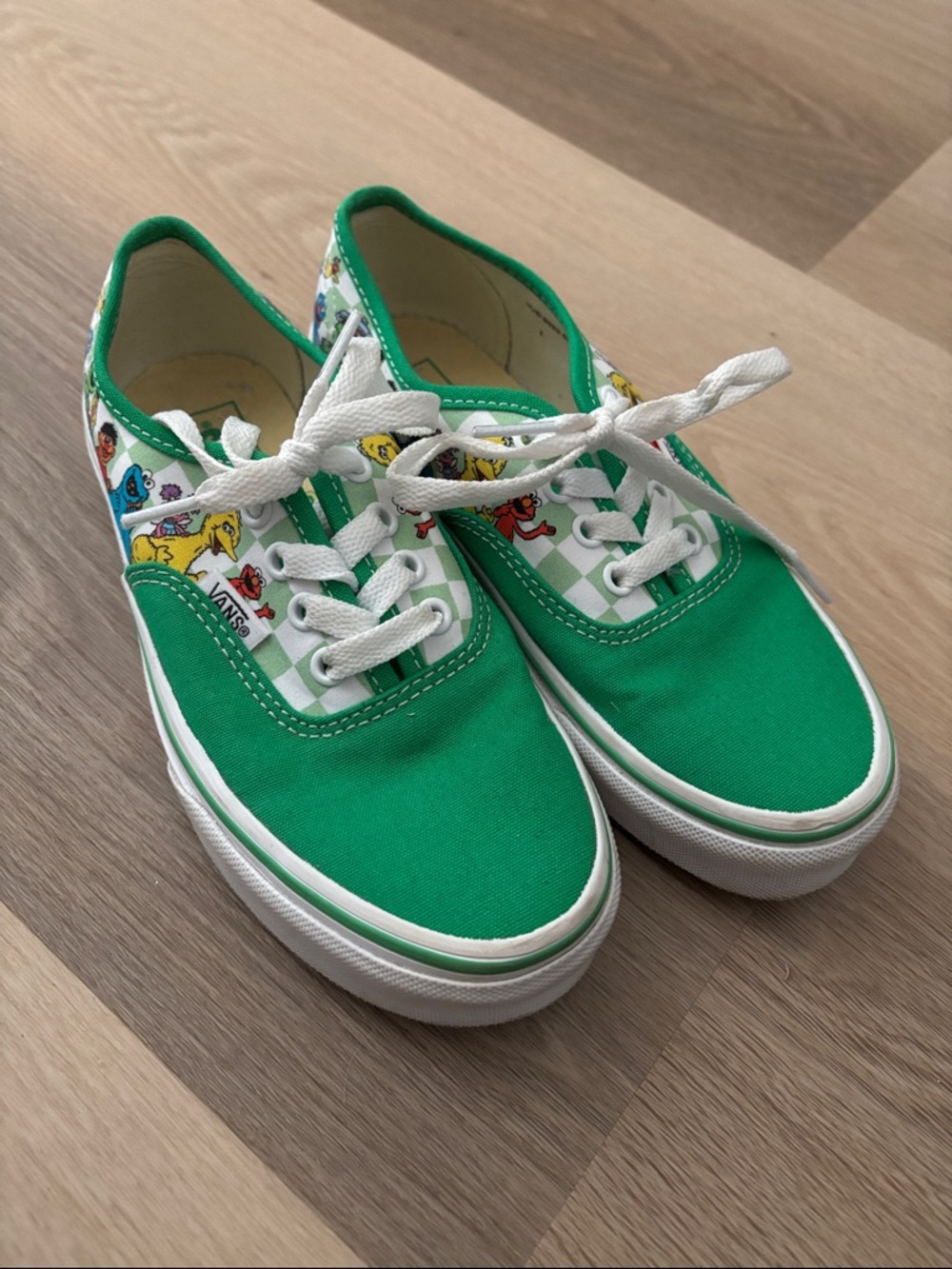 Vans Green Canvas Low-Top Sesame Street Sneakers with Checkerboard